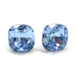 NAGY PÁRNA fülbevaló (light sapphire)
